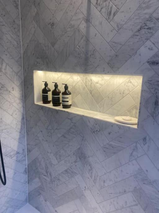 Luxury Georgian - 5 Minute Walk To Apartment *